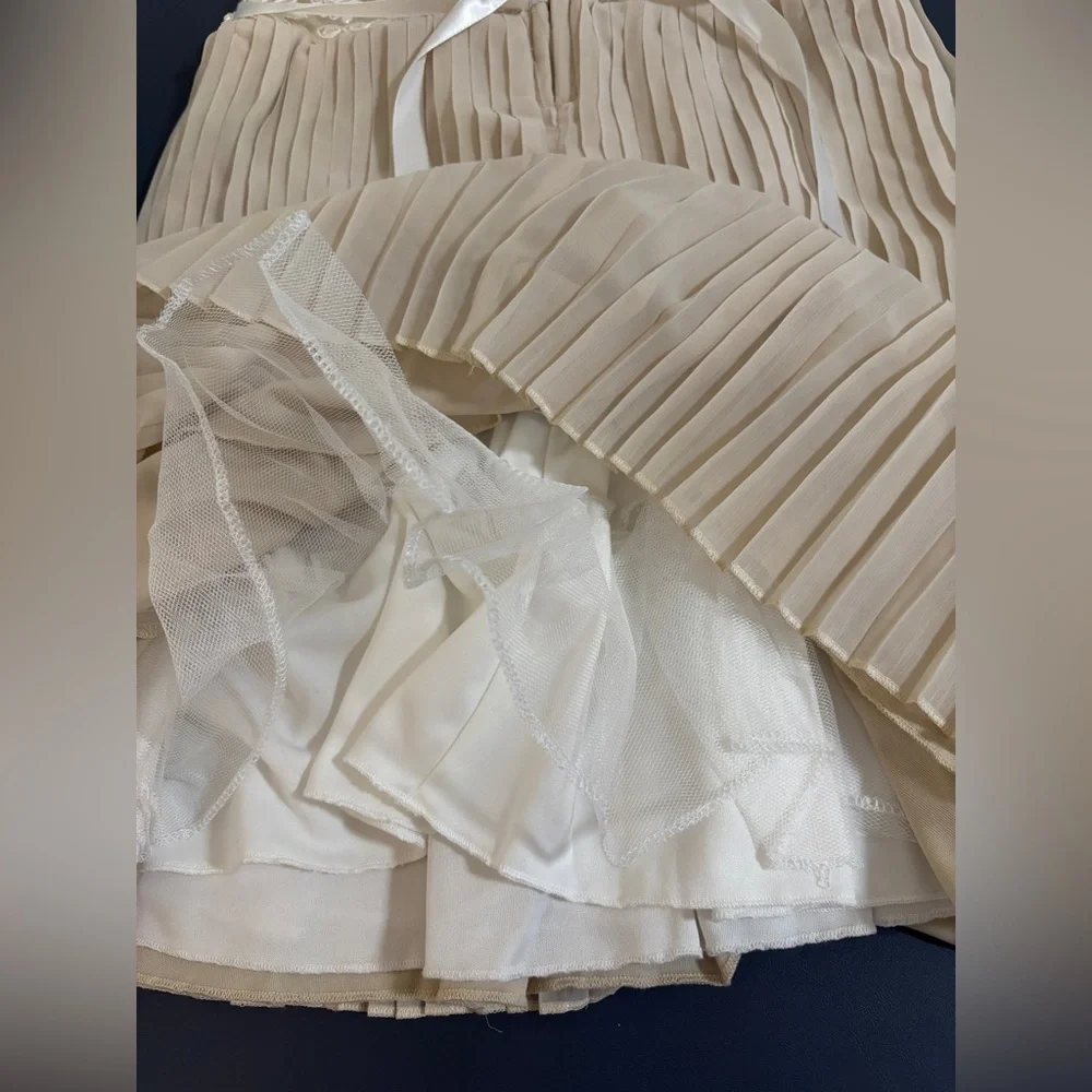 Little Girl's Dress. Pageant.  Special occasions. 6X  SKU 8